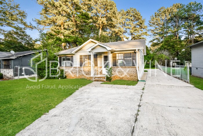 Foto principal - 1221 26th Ave