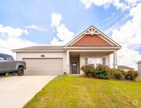 Building Photo - 5176 Legion Dr