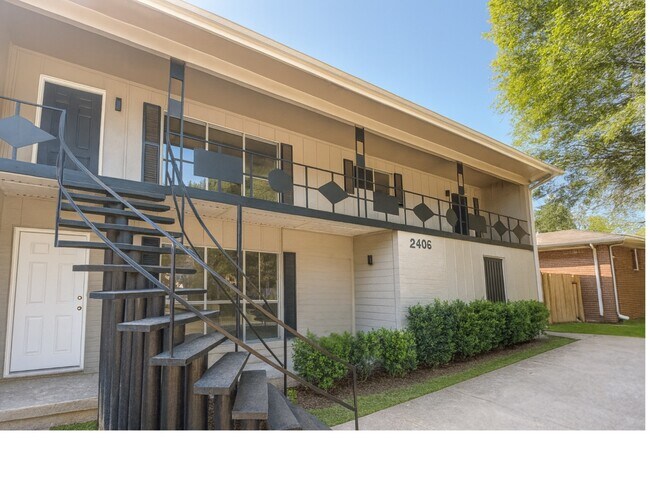 Foto del edificio - 2405 Mastin Lk Rd NW