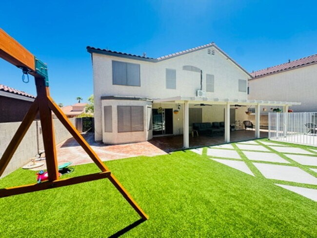 Building Photo - 3805 Cool Meadows Dr