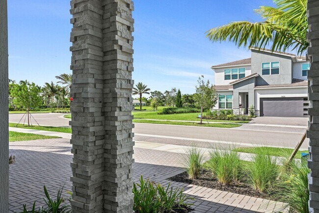 Foto del edificio - 14260 SW Britton Ave