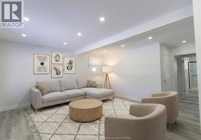 Photo du bâtiment - 1819 Francois Rd