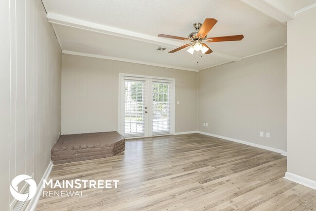 Building Photo - 721 Tropic Hill Dr