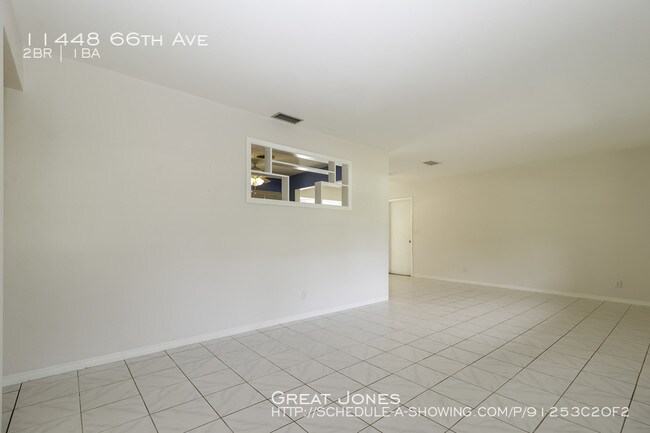 Foto del edificio - 11448 66th Ave N