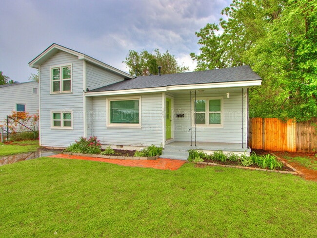 Photo - 1800 Hampton Rd House