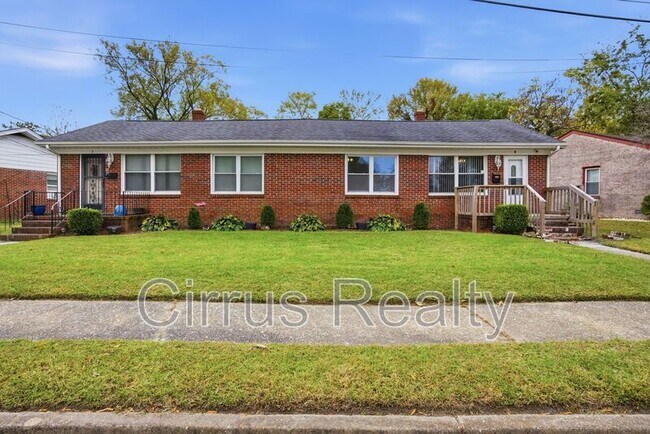 Building Photo - 3 Shelby St