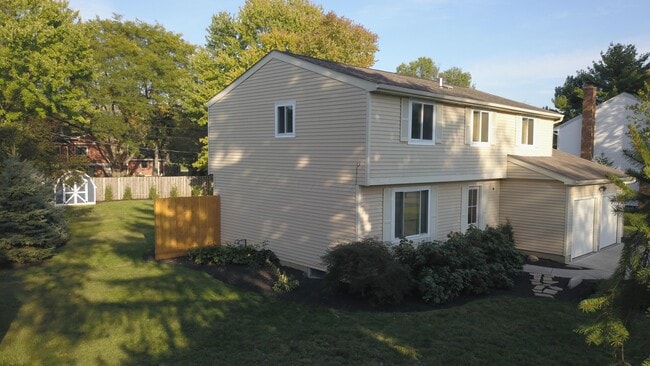 Building Photo - 9938 Melody Ln