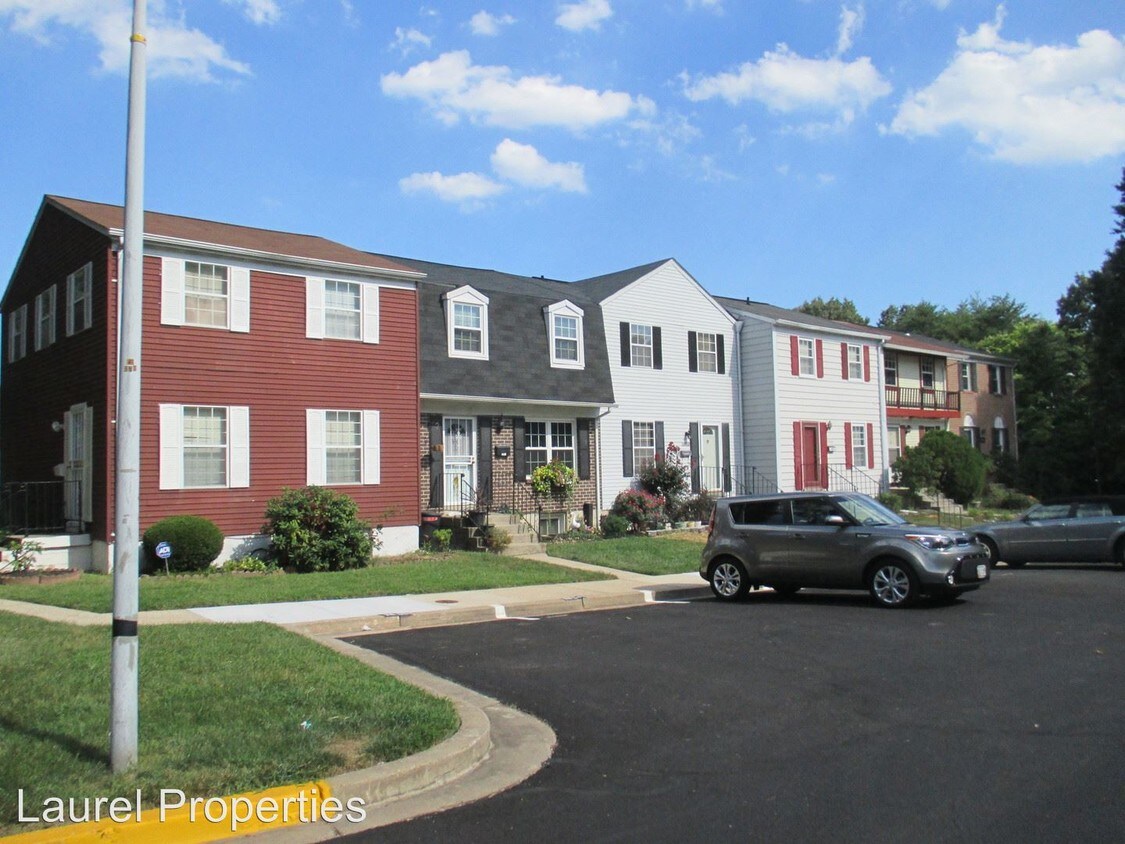 Foto principal - 7641 McNamara Dr