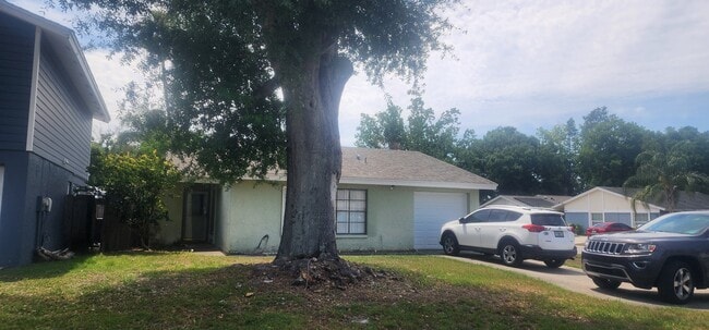Building Photo - 10701 Key Lime Way