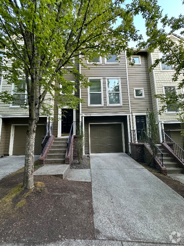 Building Photo - 10279 NW Wilshire Ln