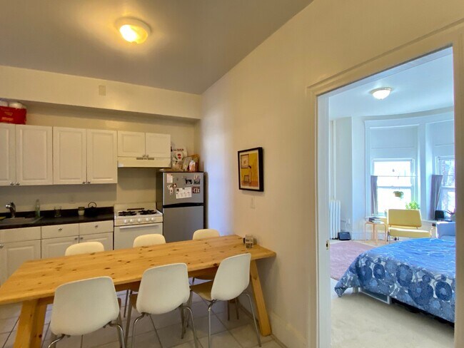 Foto del edificio - 65 Brighton Ave