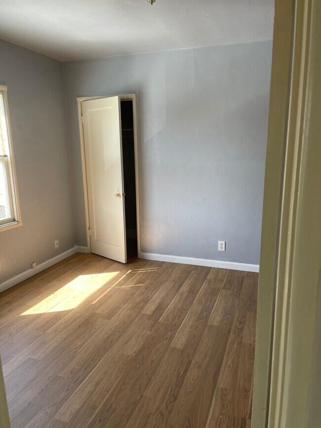 Building Photo - 149 Marina Way