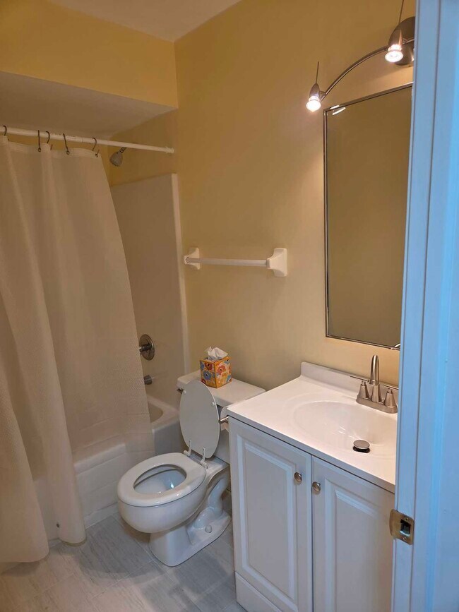 Building Photo - 6067 Abbey Church Rd