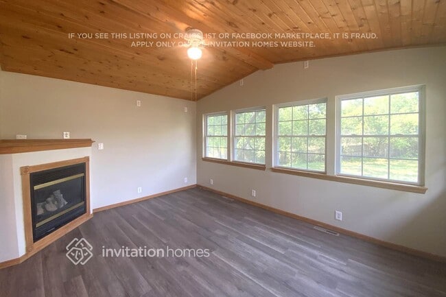 Building Photo - 1716 Lamplight Dr