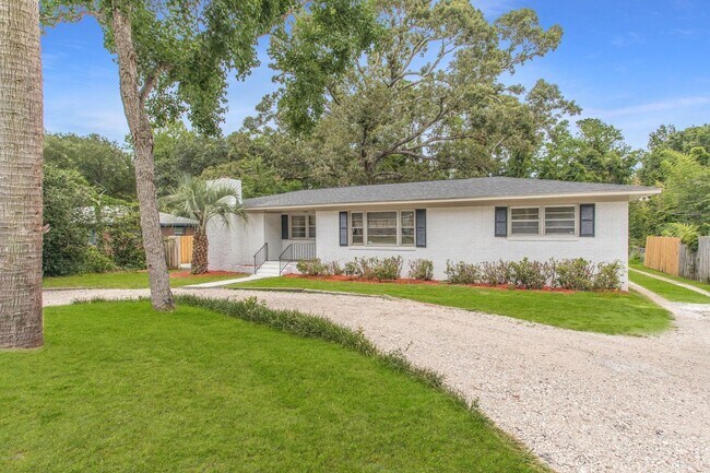 Foto del edificio - Students Welcome great 4 Bedroom House