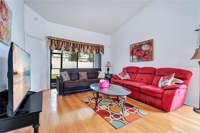 Foto del edificio - 112 Lakepointe Cir