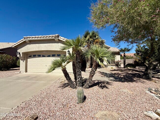 Foto del edificio - 4148 E Walnut Rd