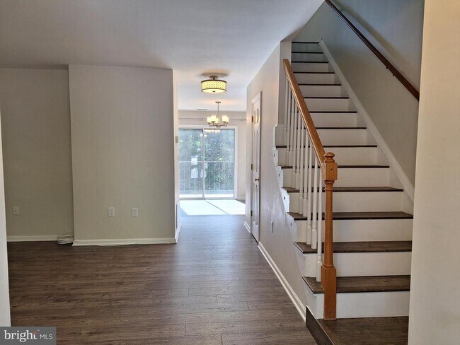 Foto del edificio - 21 Stonewall Ct