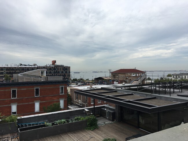 Foto del edificio - 436 Van Brunt St