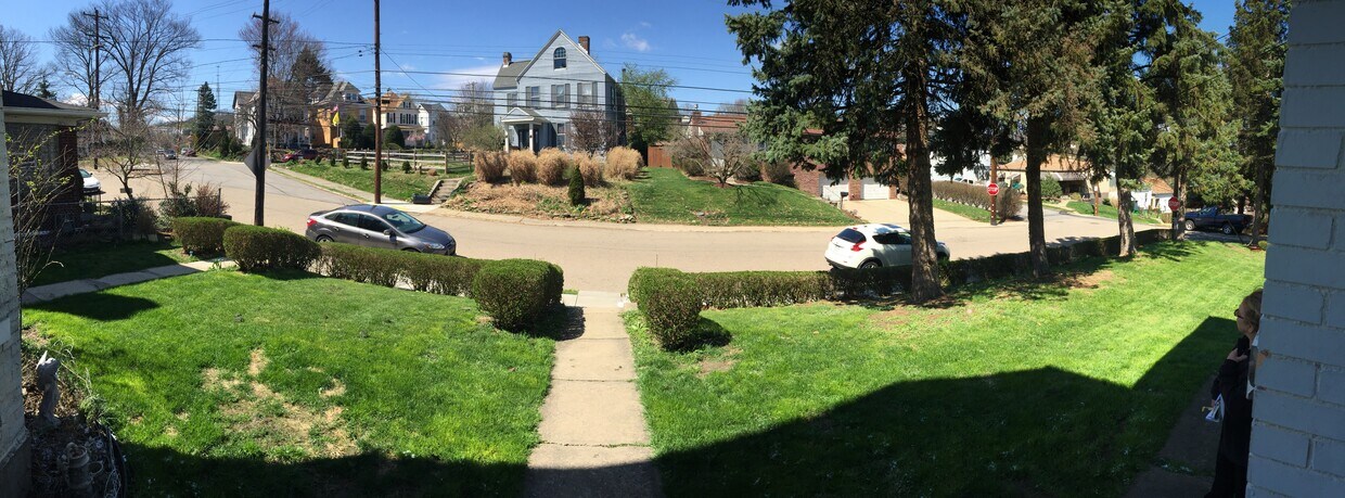 Primary Photo - 410 Morrow Ave