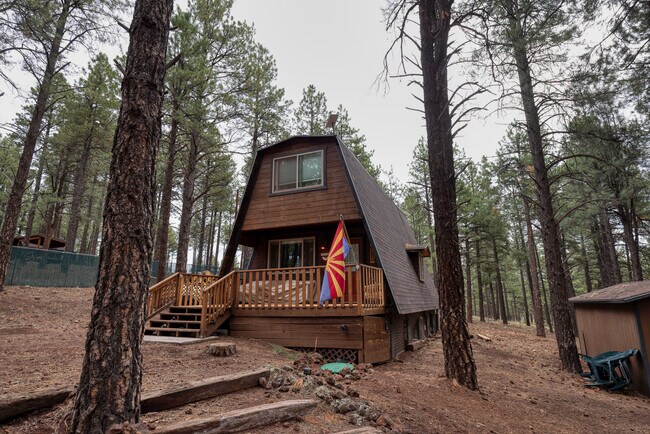 Foto del edificio - 569 S Friar Tuck Trail