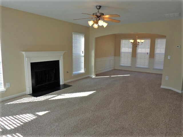 Building Photo - 520 Tuscan Cove
