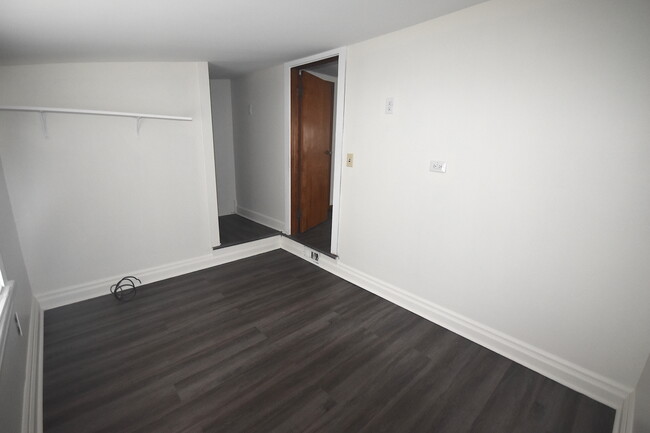 Bonus room off family room - 857 N County Road 900