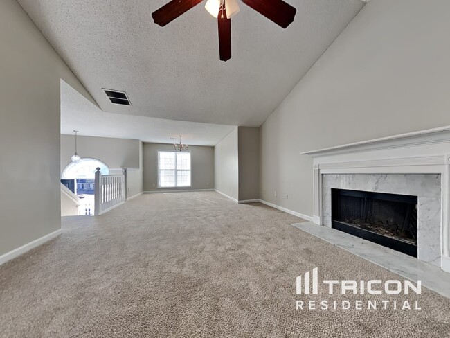 Foto del edificio - 1619 Spring Hill Ct