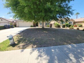 Building Photo - 12115 Verdelho Ave
