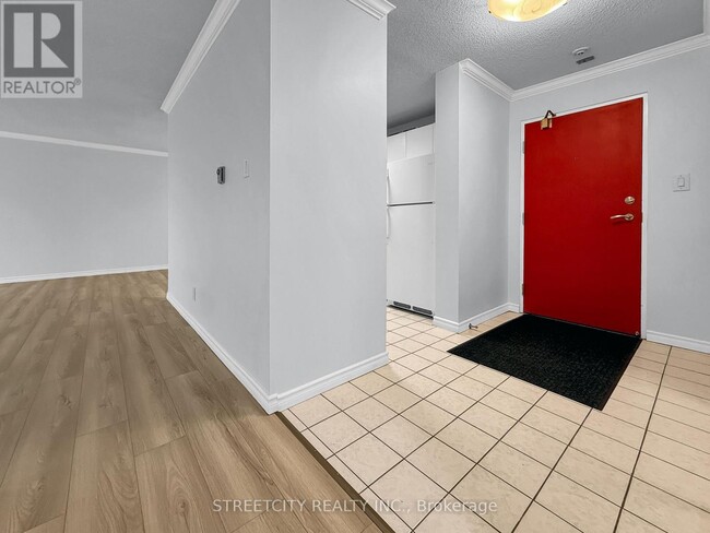 Building Photo - 45 Pond Mills Rd