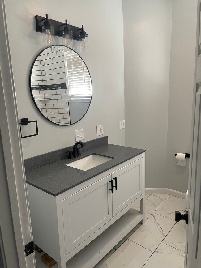 Bathroom - 1053 Clinton Ave S