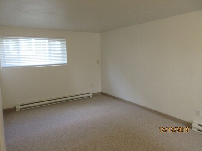 Foto del edificio - (907) Bluewood Apartments - 1 Bedroom / 1 Bath