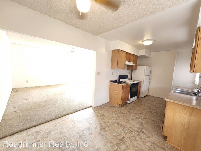 Building Photo - 2 br, 1 bath House - 6250 Morongo Rd
