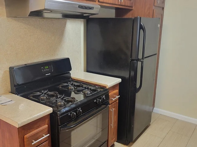 Foto del edificio - 345 Gertrude St