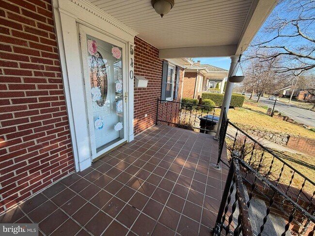 Foto del edificio - 540 Bellview Ave