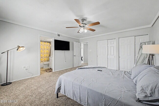 Foto del edificio - 6240 N 16th St