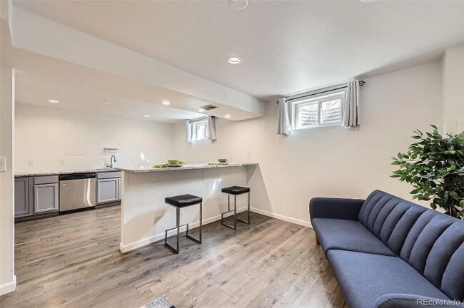 Foto del edificio - 427 Hickory St