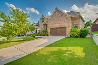 Building Photo - 12221 Montclair Bend