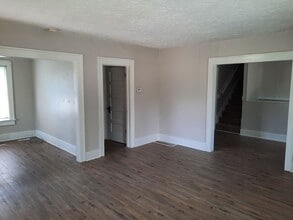 Building Photo - 1801 S Hydraulic Ave