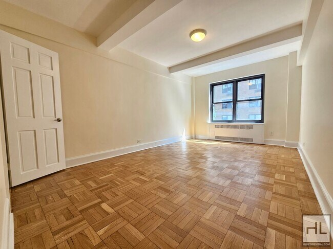 Foto del edificio - 2-Bedroom Apartment in Midtown East | 4th ...