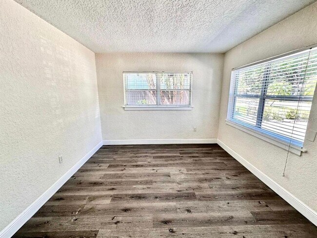 Foto del edificio - 2510 Boyd Ave