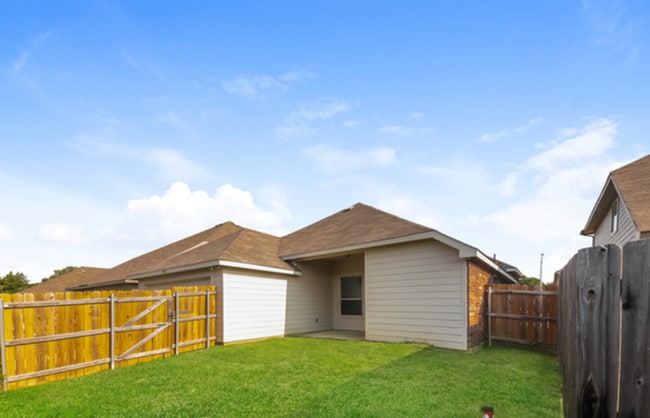 Building Photo - 1722 Jasmine Dr