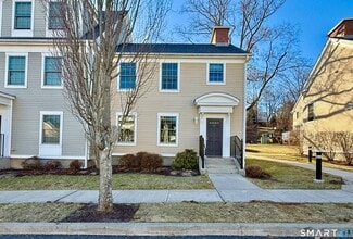 Building Photo - 17 Rockfield Dr