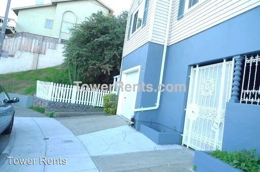 Foto del edificio - 7 Bridgeview Dr