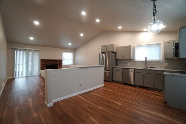 Foto del edificio - 3070 Mirage Dr