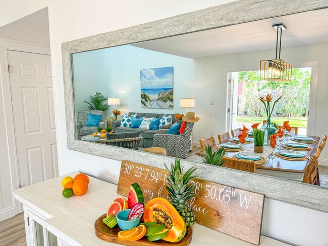 Building Photo - 930 Gulf Shore Dr