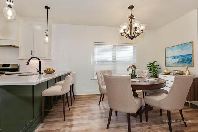 Building Photo - Beautiful 3 Bedroom Home
