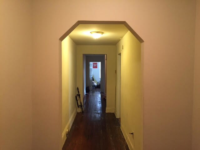 Building Photo - 709 1/2 W Clay St