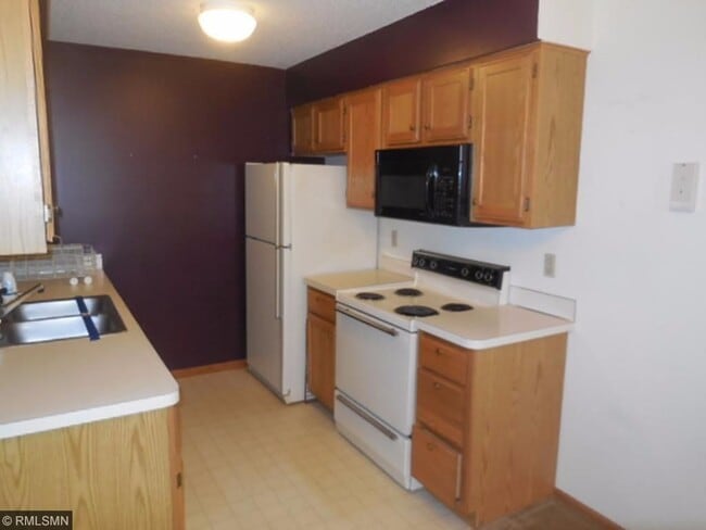 Foto del edificio - Townhome Coon Rapids