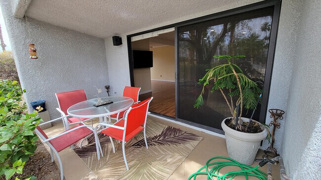 Foto del edificio - 3155 Ramon Rd